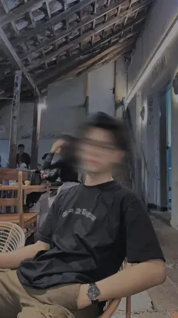 blur wajah