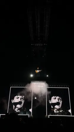 Arena Tour