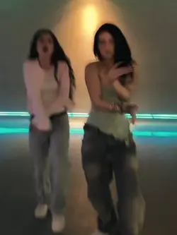 Zahide vs. Chiara
