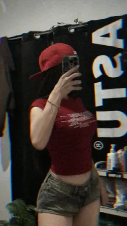 glitch effect