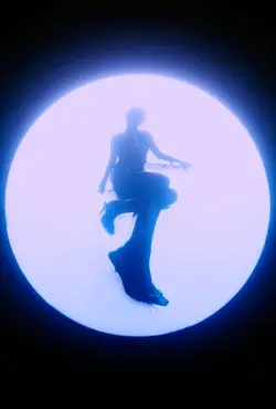 ​Glow Silhouette