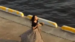slowmo ukuran 16:9