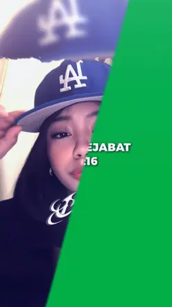 VERSI FOTO PEJABAT 