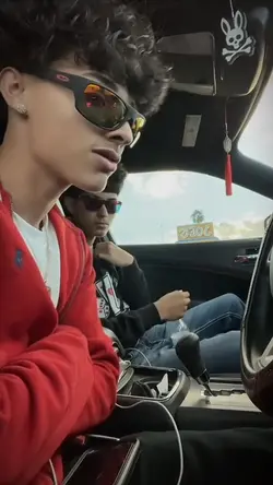 THIS DUO