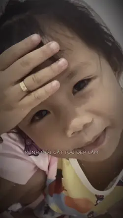 mình mới cắt tóc đẹp