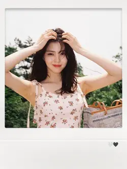 frame aesthetic 