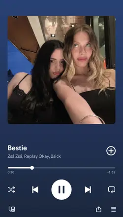 Bestieeee <3