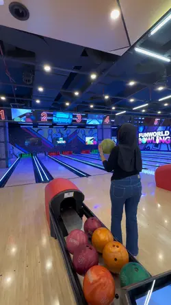 BOWLING VIBES