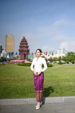 ស្នេហ៍មុនអរុណរះ