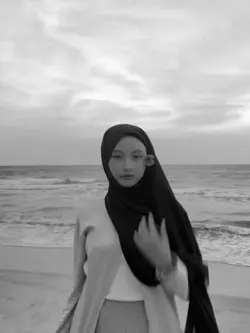 hitam putih