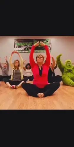 grinch screaming 