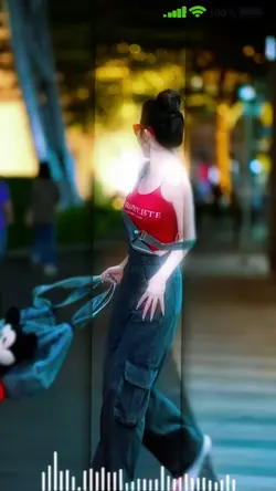 walking slow motion 