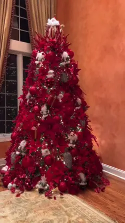 Santa Xmas tree 