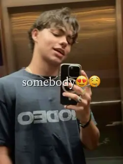 HE IS TOO FIONE🤭