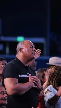 Worship 11 Videos