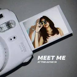 POLAROID CAMERA 