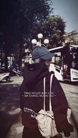 Trao người bốn chữ