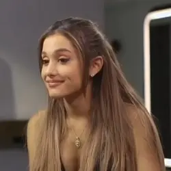 Ariana grande!