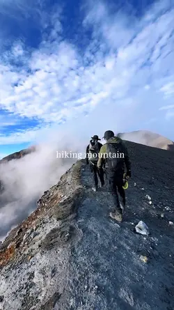 Hiking Mountain 
