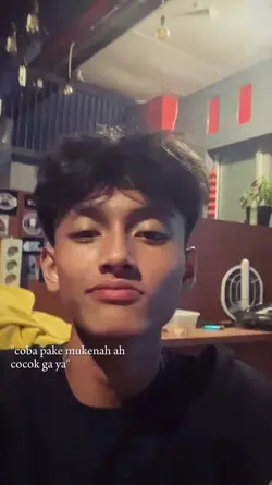 coba pake mukenah