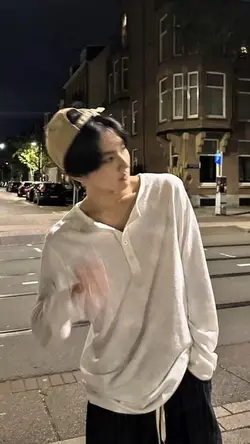 눈 마주친 그 순간