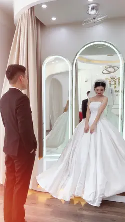 Váy cưới