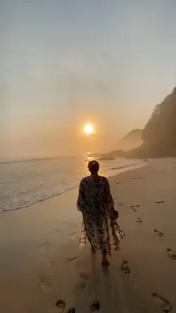 1 video pantai