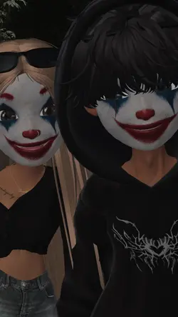 Scaring kids 👹