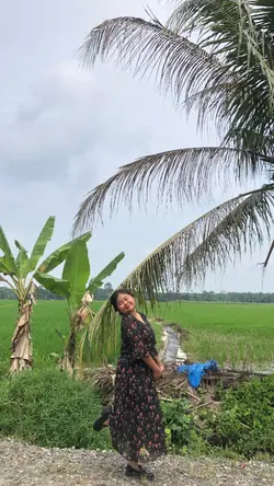 Habis Tempat
