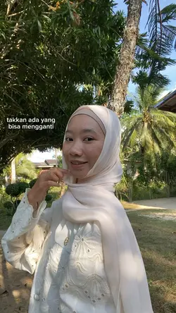 Selamat hari raya 🤍
