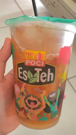 Ini bukan ttg es teh