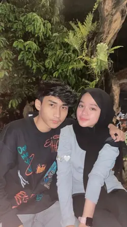 foto bareng ayang