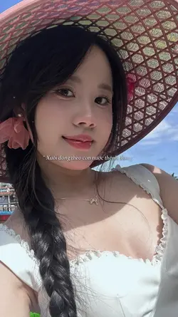 XUÔI DÒNG THEO CON