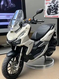 Toy motorcycle