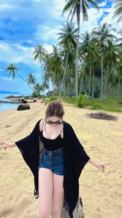 AESTHETIC 