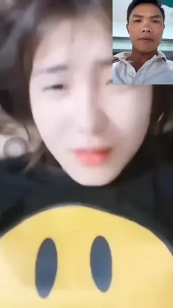 Em làm sao thế