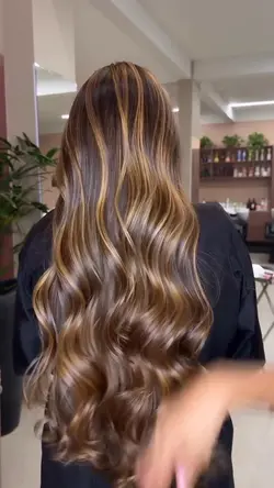 Blond hair salon