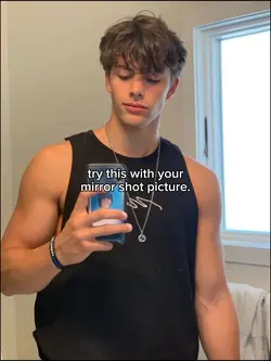 use mirror shot pic