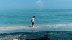 cinta diantara kita

