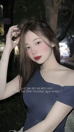 Lúc em rời xa mới