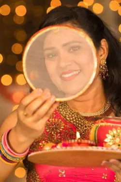 karva chauth Hai 
