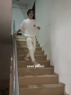 onun gözleri