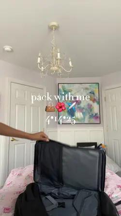 pack with me👜🌺✈️