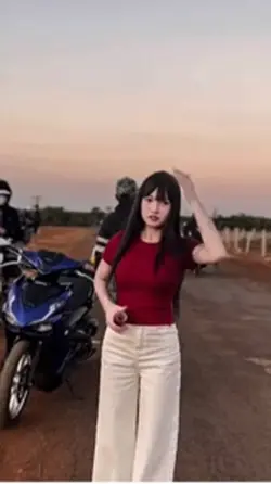 MẪU NHIỀU ẢNH HAYY |