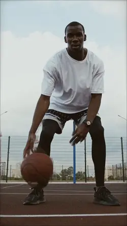 Training Basketball