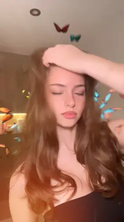 Cinnamon girl