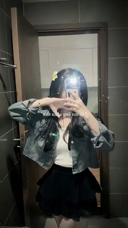 Sao xa lạ quá em ơi