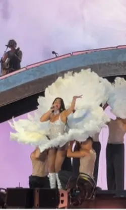 Dua Lipa