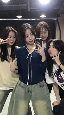 젊은 우리 나이테는 잘 보이지 않고