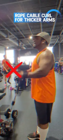 Rope hammer curls